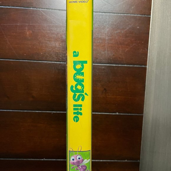 Disney's Pixar A Bug's Life VHS - Dot, Purple Bug Cover - Picture 2 of 4